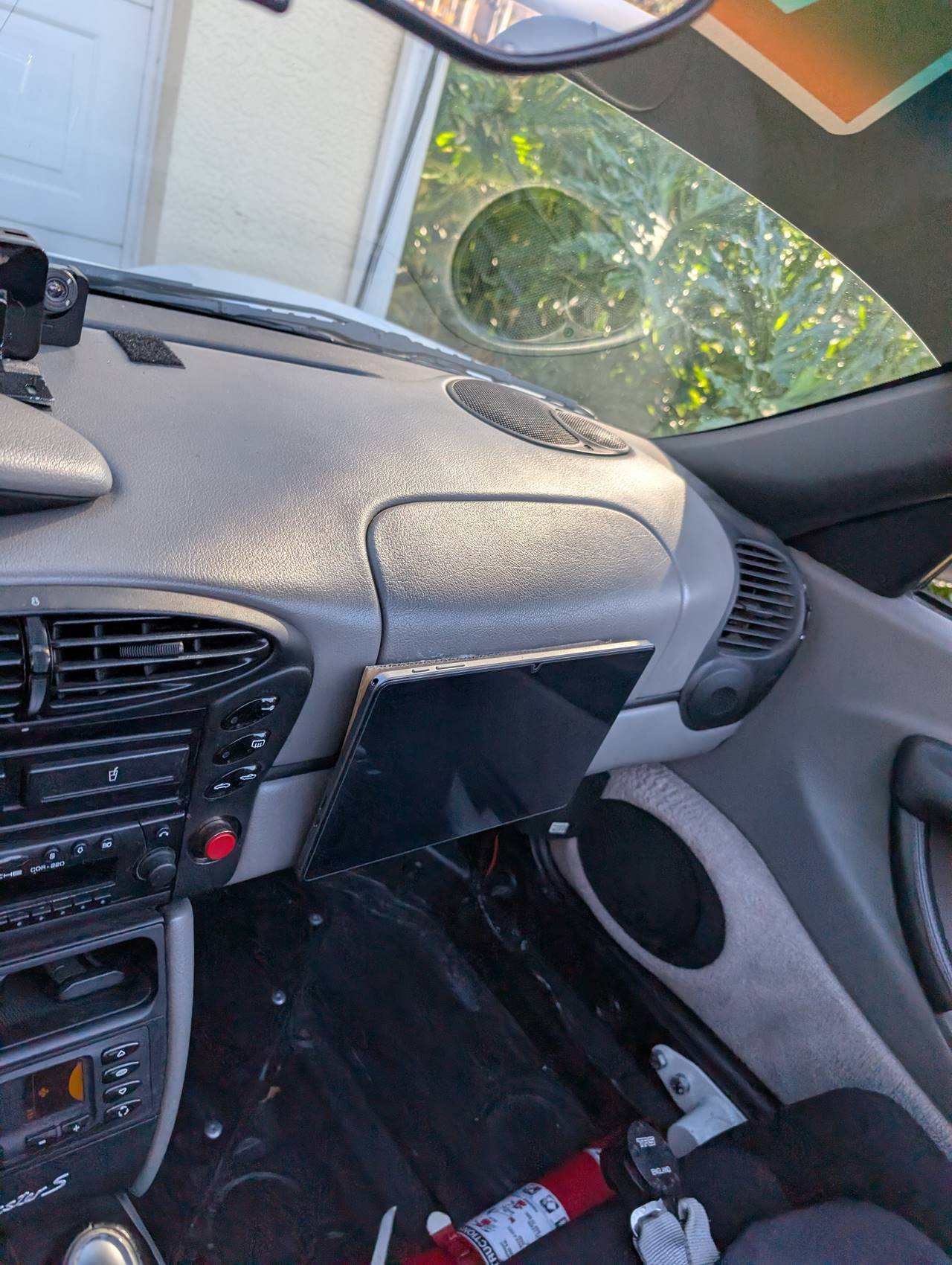 Description: Description: PXL_20260212_205030064